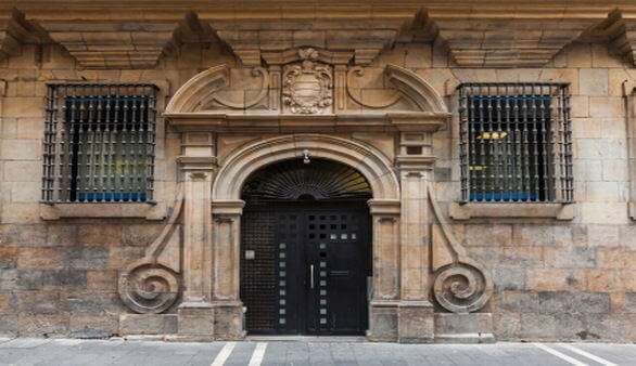Paradores