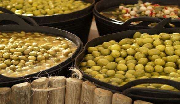 Spanische Oliven