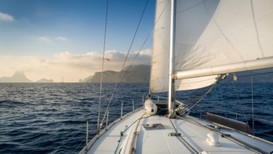 Segeln an der spanischen Küste