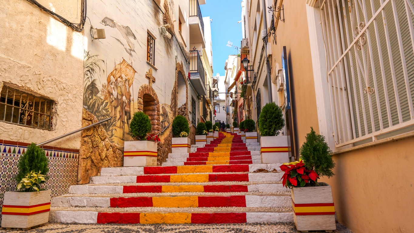 Spanien